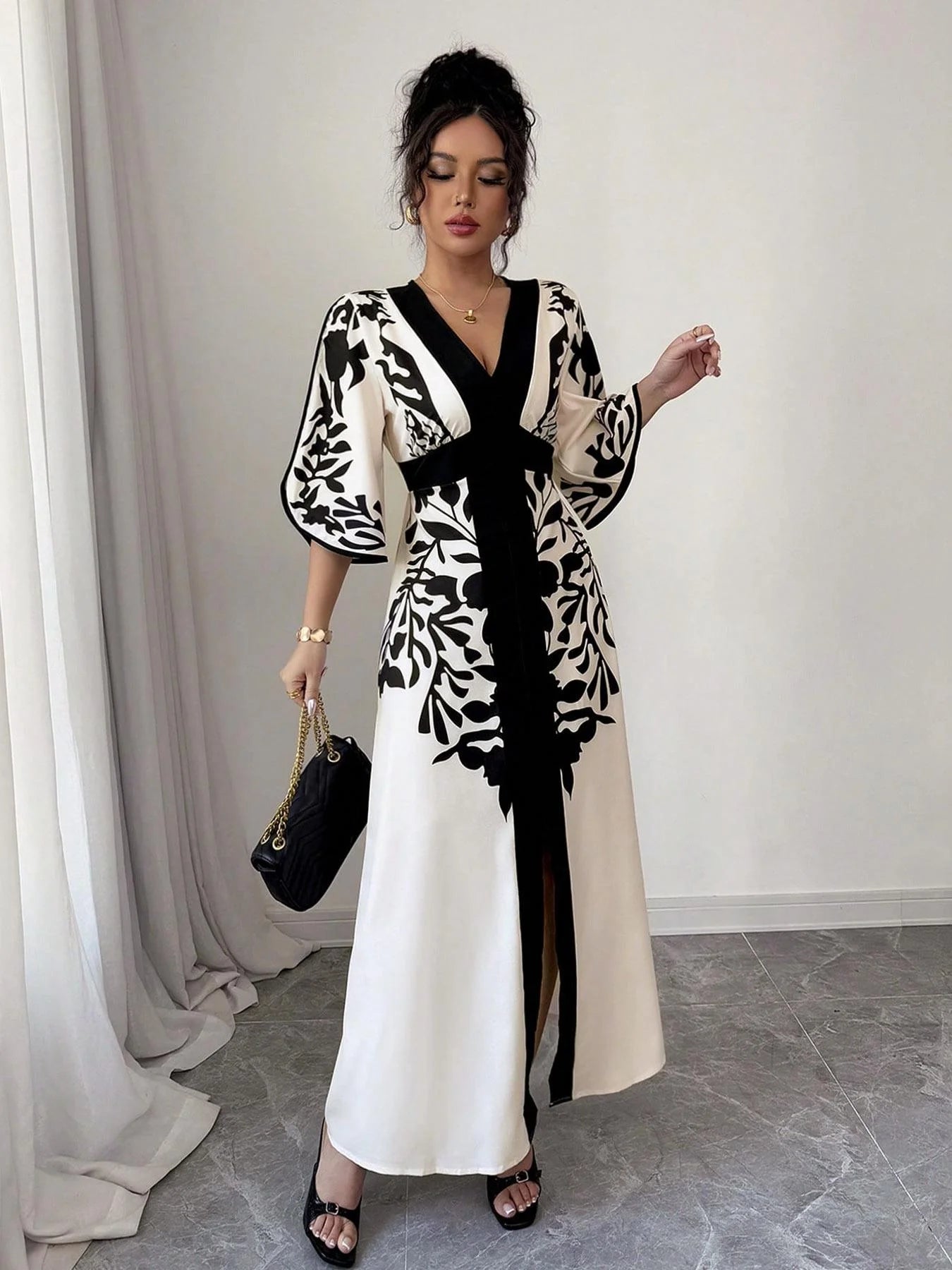 Vestido Longo Feminino Preto e Branco
