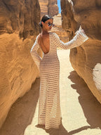 Vestido Maxi Praia Detalhe nas Costas Manga Longa Flare