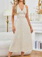 Vestido Poá Feminino Longo com Decote V