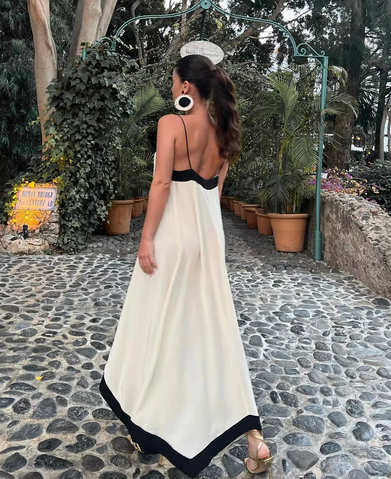 Vestido Solto Francês com Alças Fina