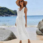 Vestido de Praia Feminino em Malha Vazado Sem Mangas