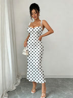 Vestido feminino elegante branco com alças finas
