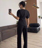 Blusa Feminina com Manga Bufante e Bainha Assimétrica